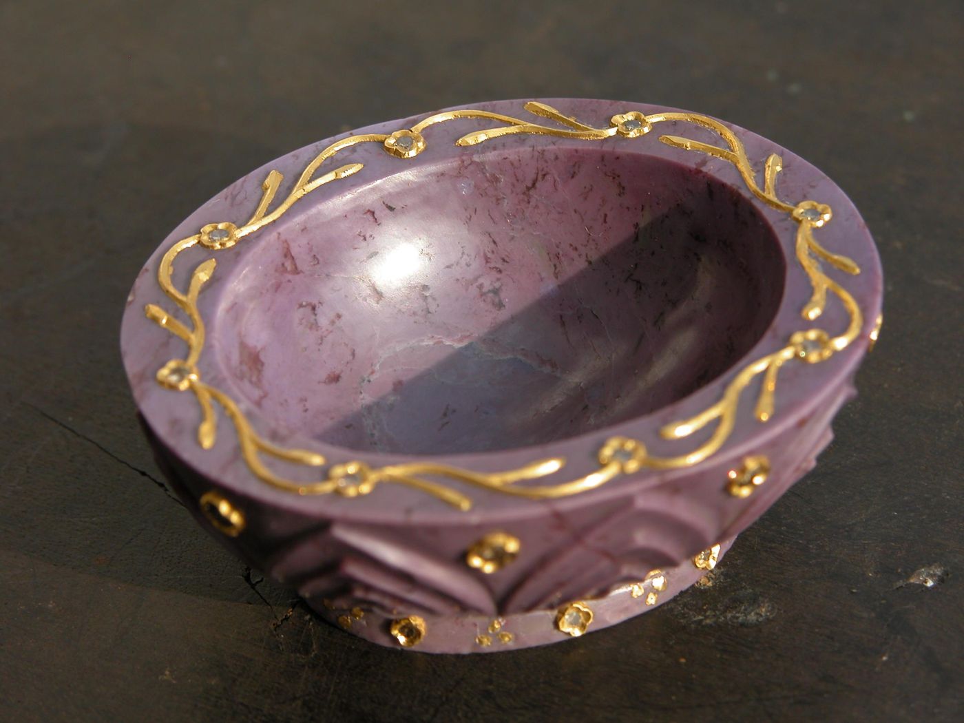 Mauve Vine Bowl — Purple jasper, gold vine, diamond rim